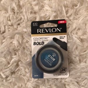 Revlon colorstay bold creme eye shadow in peacock